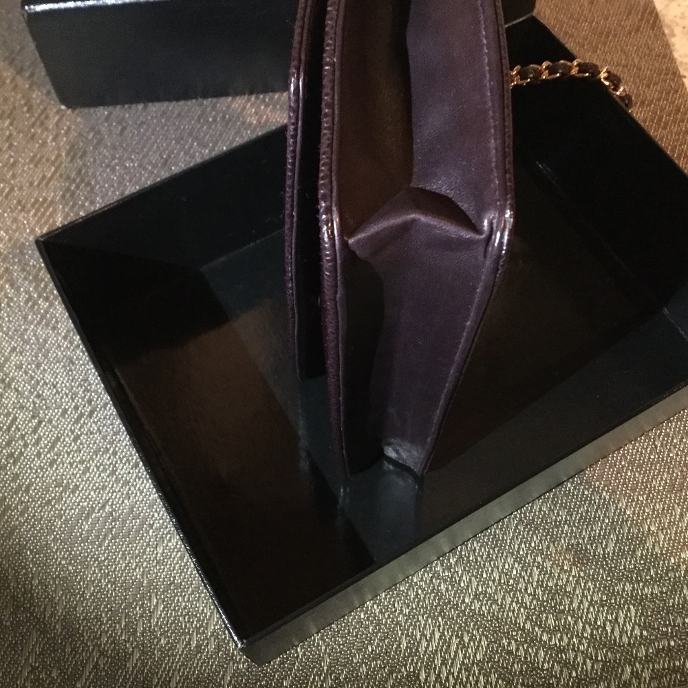 SOLD - Chanel Timeless Wallet on Chain - Authentic - Picture 6 of 8